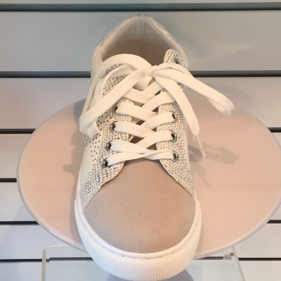 Outwoods Fast 40 Silver sneaker - Picture 2 of 3